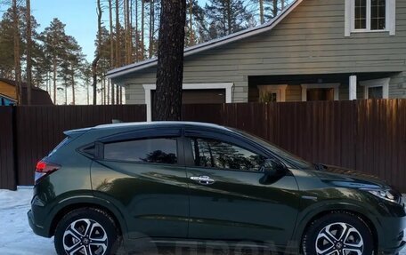 Honda Vezel, 2014 год, 1 450 000 рублей, 10 фотография