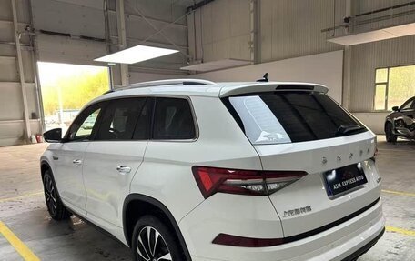 Skoda Kodiaq I, 2022 год, 2 750 000 рублей, 4 фотография