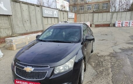 Chevrolet Cruze II, 2011 год, 590 000 рублей, 2 фотография