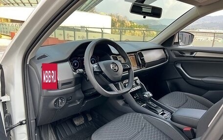 Skoda Kodiaq I, 2020 год, 1 990 000 рублей, 11 фотография