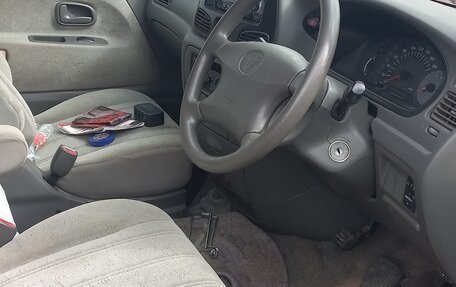 Toyota Town Ace III, 2001 год, 200 000 рублей, 12 фотография