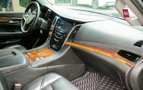 Cadillac Escalade IV, 2014 год, 5 100 000 рублей, 7 фотография