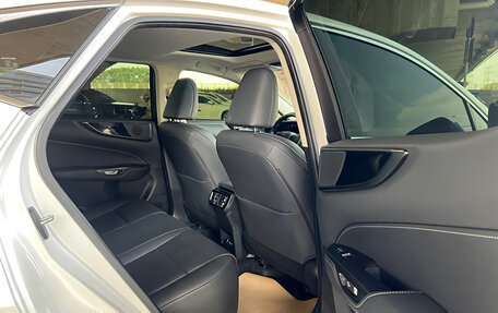Lexus NX, 2022 год, 3 999 000 рублей, 15 фотография