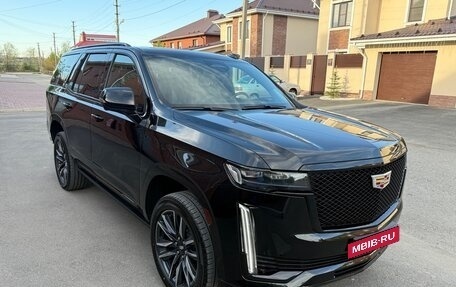 Cadillac Escalade V, 2021 год, 10 500 000 рублей, 10 фотография