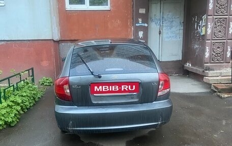 KIA Rio II, 2005 год, 200 000 рублей, 6 фотография