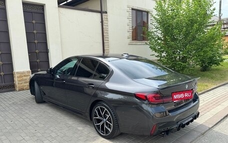 BMW 5 серия, 2022 год, 4 750 000 рублей, 1 фотография