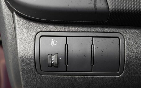 Hyundai Solaris II рестайлинг, 2011 год, 810 000 рублей, 15 фотография