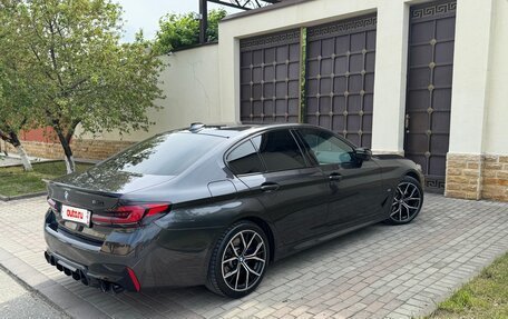 BMW 5 серия, 2022 год, 4 750 000 рублей, 2 фотография