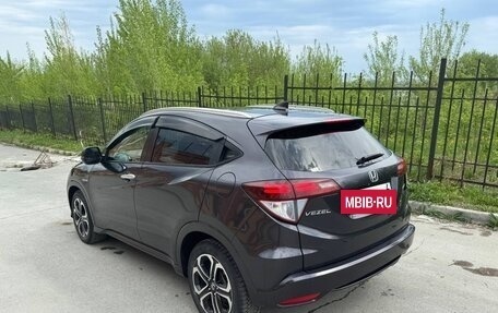 Honda Vezel, 2014 год, 1 550 000 рублей, 4 фотография