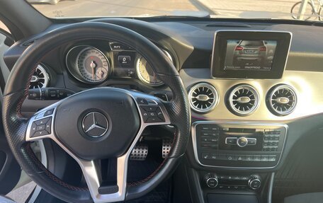 Mercedes-Benz GLA, 2015 год, 2 340 000 рублей, 11 фотография