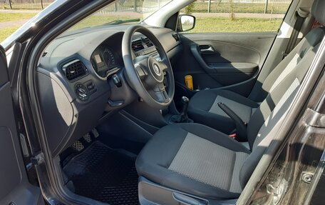 Volkswagen Polo VI (EU Market), 2011 год, 690 000 рублей, 8 фотография