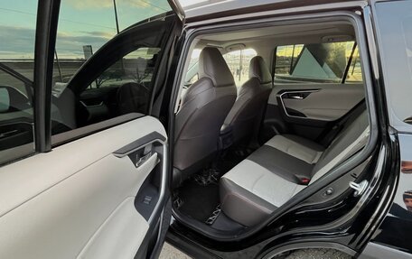 Toyota RAV4, 2022 год, 4 500 000 рублей, 14 фотография