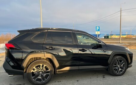Toyota RAV4, 2022 год, 4 500 000 рублей, 21 фотография