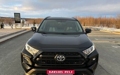 Toyota RAV4, 2022 год, 4 500 000 рублей, 23 фотография