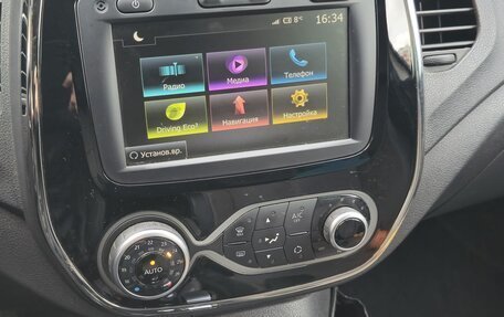 Renault Kaptur I рестайлинг, 2019 год, 1 399 000 рублей, 2 фотография