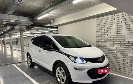 Chevrolet Bolt, 2018 год, 2 200 000 рублей, 2 фотография