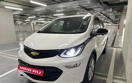 Chevrolet Bolt, 2018 год, 2 200 000 рублей, 4 фотография