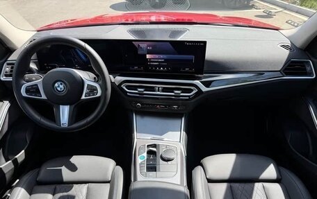 BMW i3 I01 рестайлинг, 2024 год, 2 890 000 рублей, 9 фотография