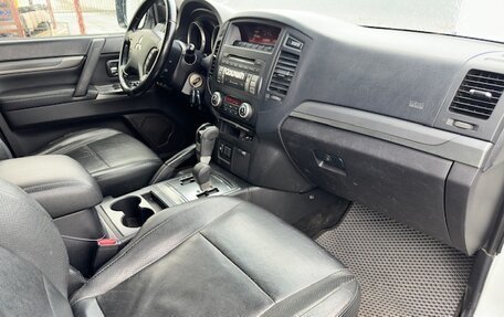 Mitsubishi Pajero IV, 2011 год, 1 650 000 рублей, 9 фотография