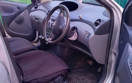 Toyota Vitz, 2002 год, 360 000 рублей, 9 фотография