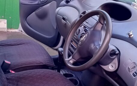 Toyota Vitz, 2002 год, 360 000 рублей, 11 фотография