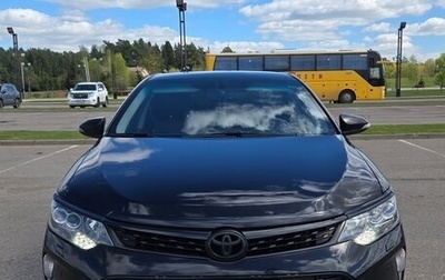 Toyota Camry, 2017 год, 2 700 000 рублей, 1 фотография