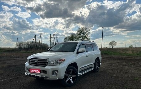 Toyota Land Cruiser 200, 2014 год, 5 800 000 рублей, 1 фотография