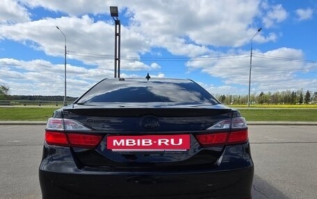 Toyota Camry, 2017 год, 2 700 000 рублей, 4 фотография