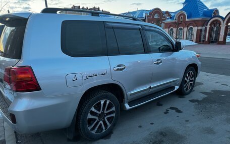 Toyota Land Cruiser 200, 2012 год, 4 000 000 рублей, 2 фотография