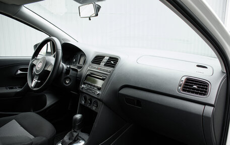 Volkswagen Polo VI (EU Market), 2010 год, 730 000 рублей, 14 фотография