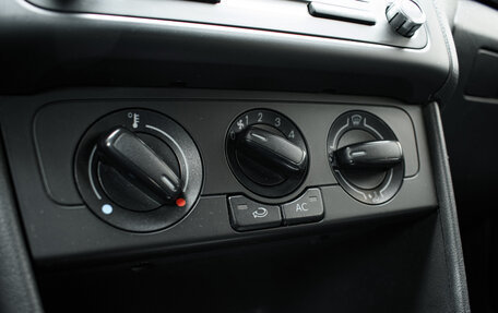 Volkswagen Polo VI (EU Market), 2010 год, 730 000 рублей, 19 фотография
