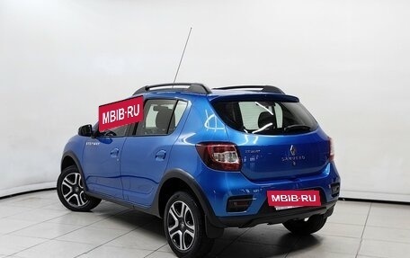 Renault Sandero II рестайлинг, 2019 год, 1 068 000 рублей, 2 фотография
