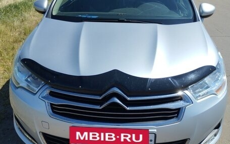 Citroen C4 II рестайлинг, 2015 год, 810 000 рублей, 2 фотография