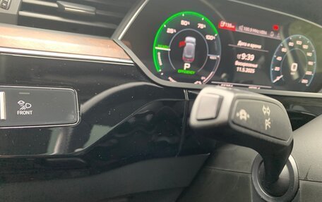 Audi e-tron I, 2019 год, 4 500 000 рублей, 22 фотография