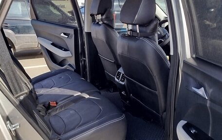 Chevrolet Captiva, 2022 год, 2 100 000 рублей, 12 фотография