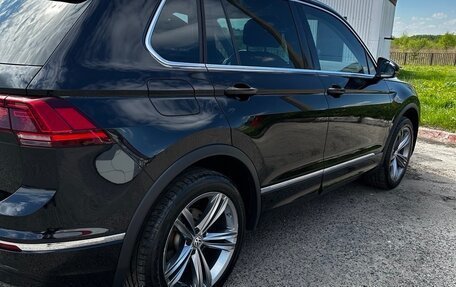 Volkswagen Tiguan II, 2019 год, 2 850 000 рублей, 7 фотография