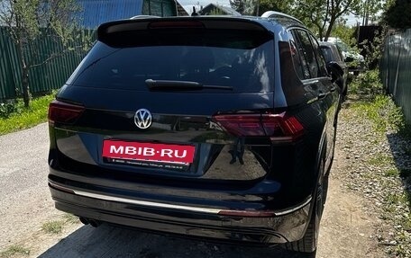 Volkswagen Tiguan II, 2019 год, 2 850 000 рублей, 4 фотография