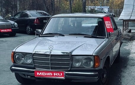 Mercedes-Benz W123, 1981 год, 150 000 рублей, 1 фотография