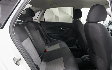 Volkswagen Polo VI (EU Market), 2015 год, 725 000 рублей, 12 фотография