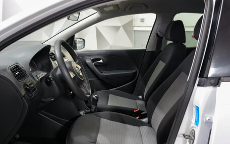Volkswagen Polo VI (EU Market), 2015 год, 725 000 рублей, 9 фотография