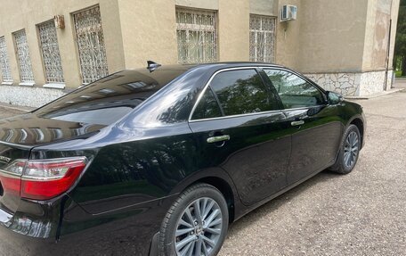 Toyota Camry, 2016 год, 2 300 000 рублей, 4 фотография