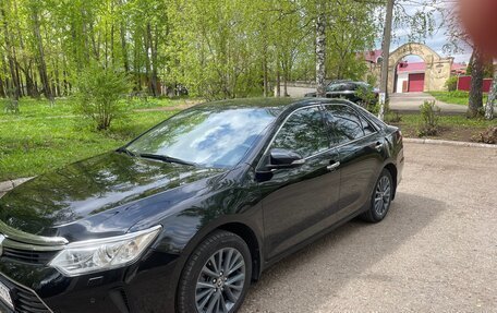 Toyota Camry, 2016 год, 2 300 000 рублей, 3 фотография