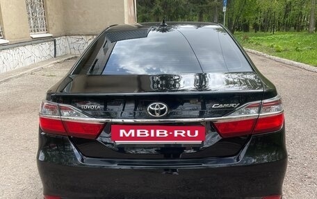 Toyota Camry, 2016 год, 2 300 000 рублей, 2 фотография