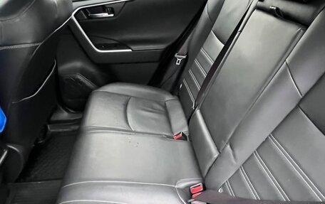 Toyota RAV4, 2019 год, 4 000 000 рублей, 6 фотография