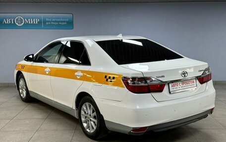 Toyota Camry, 2017 год, 1 883 000 рублей, 5 фотография