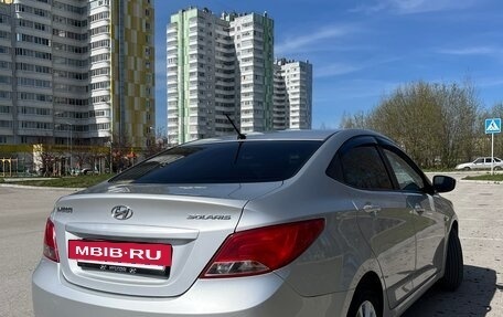 Hyundai Solaris II рестайлинг, 2015 год, 920 000 рублей, 6 фотография