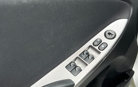 Hyundai Solaris II рестайлинг, 2015 год, 920 000 рублей, 9 фотография