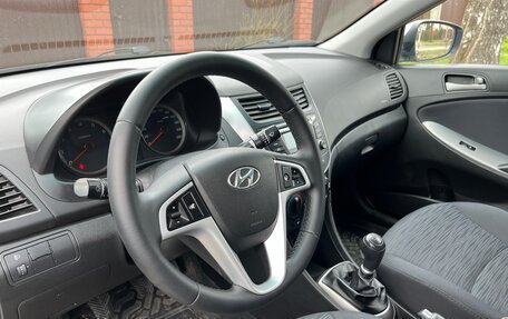 Hyundai Solaris II рестайлинг, 2015 год, 920 000 рублей, 8 фотография