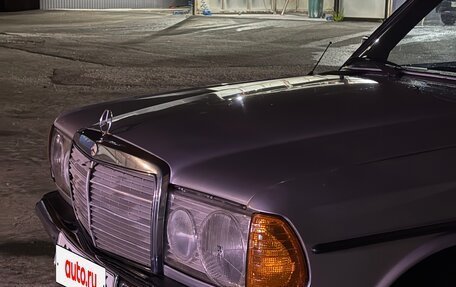Mercedes-Benz W123, 1981 год, 150 000 рублей, 2 фотография