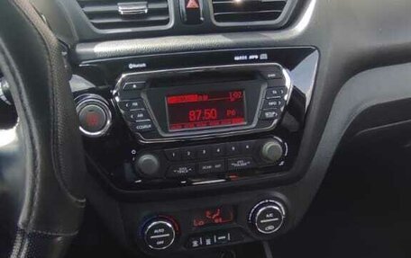 KIA Rio III рестайлинг, 2013 год, 890 000 рублей, 5 фотография